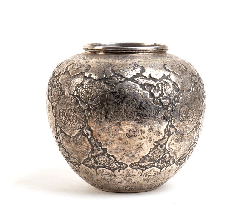 Vaso indiano in argento