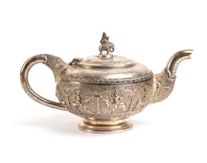 Teiera indiana in argento