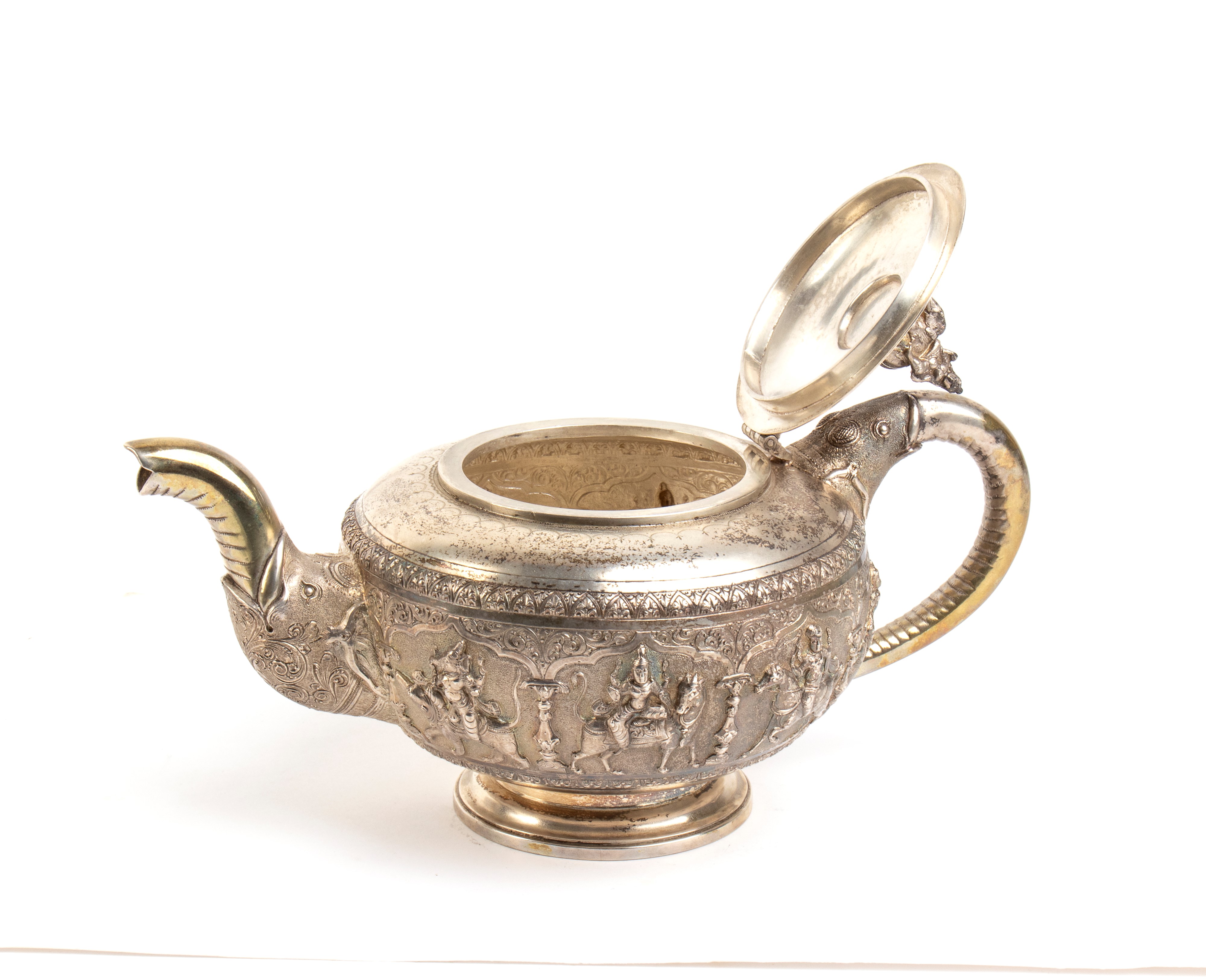 Teiera indiana in argento