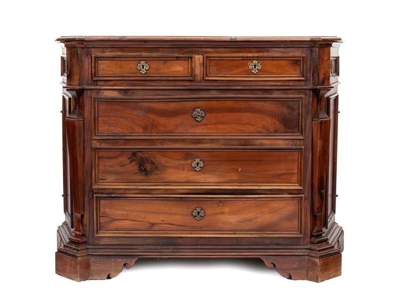 Canterano italiano, legno di noce, Umbria, XX secolo