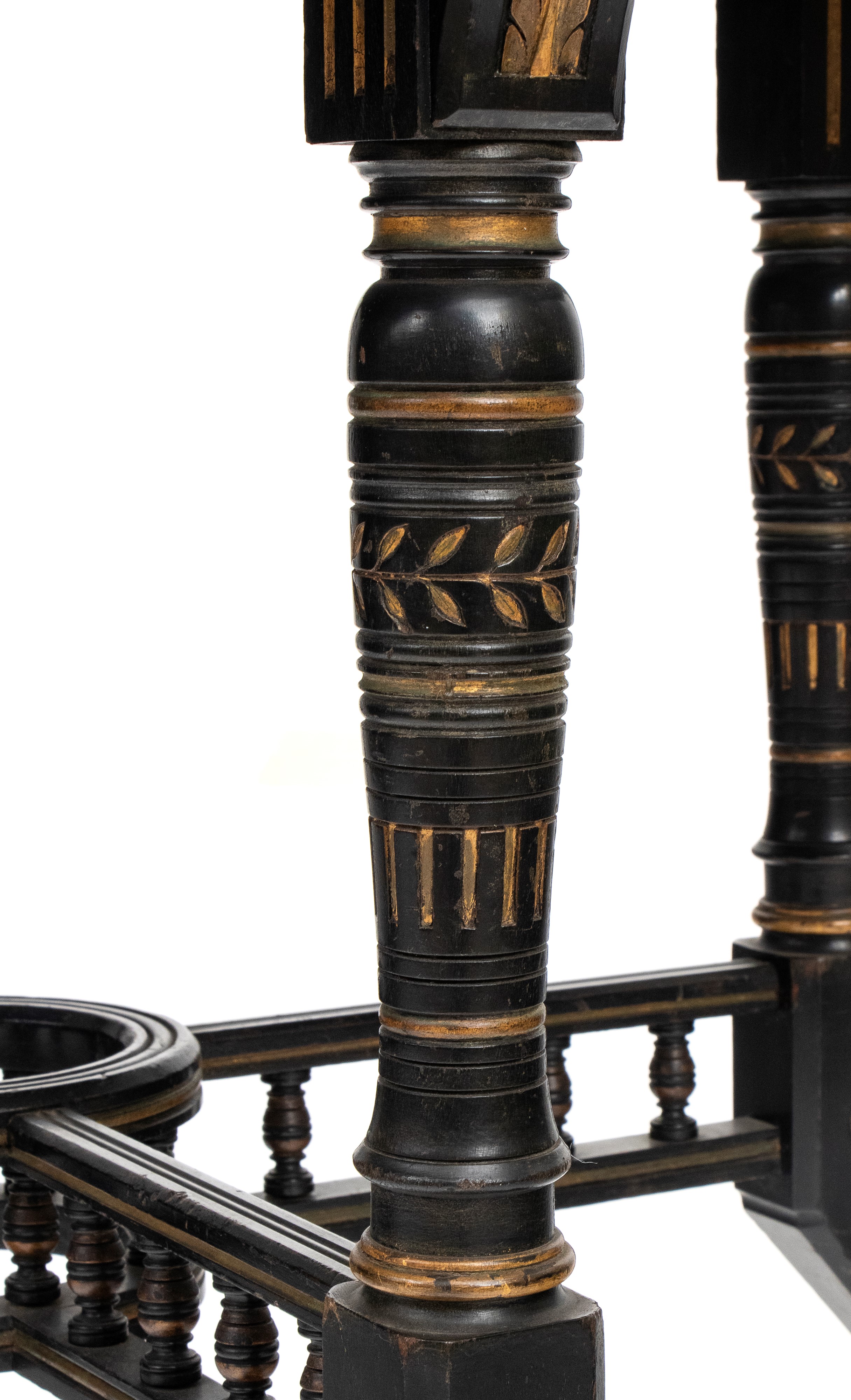 Hindley & Sons - Tavolino Inglese Vittoriano