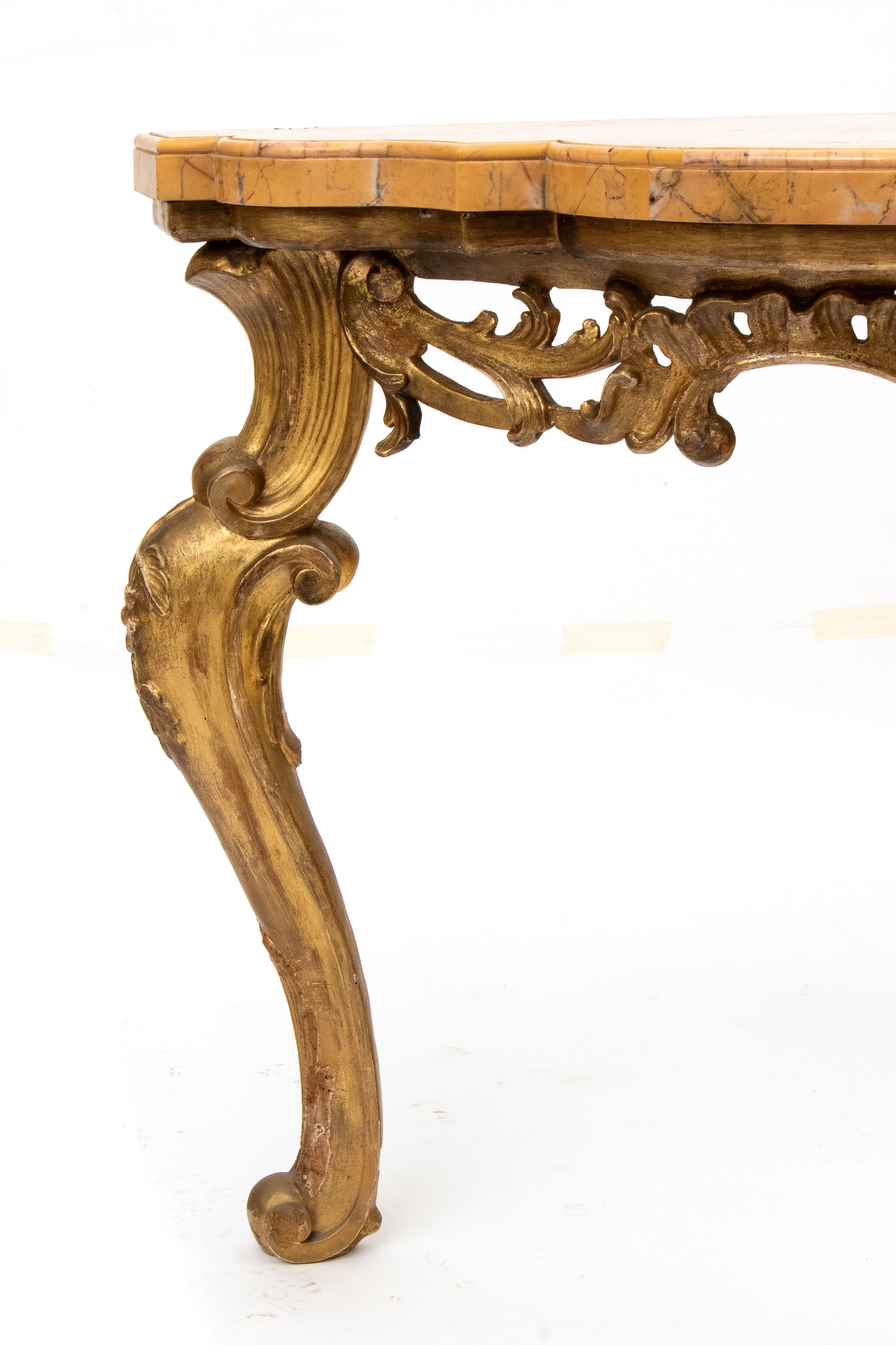 Console italiana Luigi XVI, struttura in legno dorato e piano in marmo giallo Siena (Roma, XVIII ...