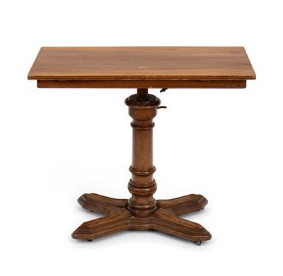 Tavolo da disegno per architetto, legno di noce, piano basculante