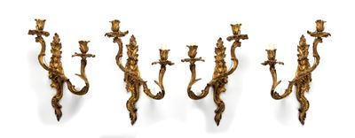 Applique dorate francesi, XVIII secolo, coppia in bronzo dorato
