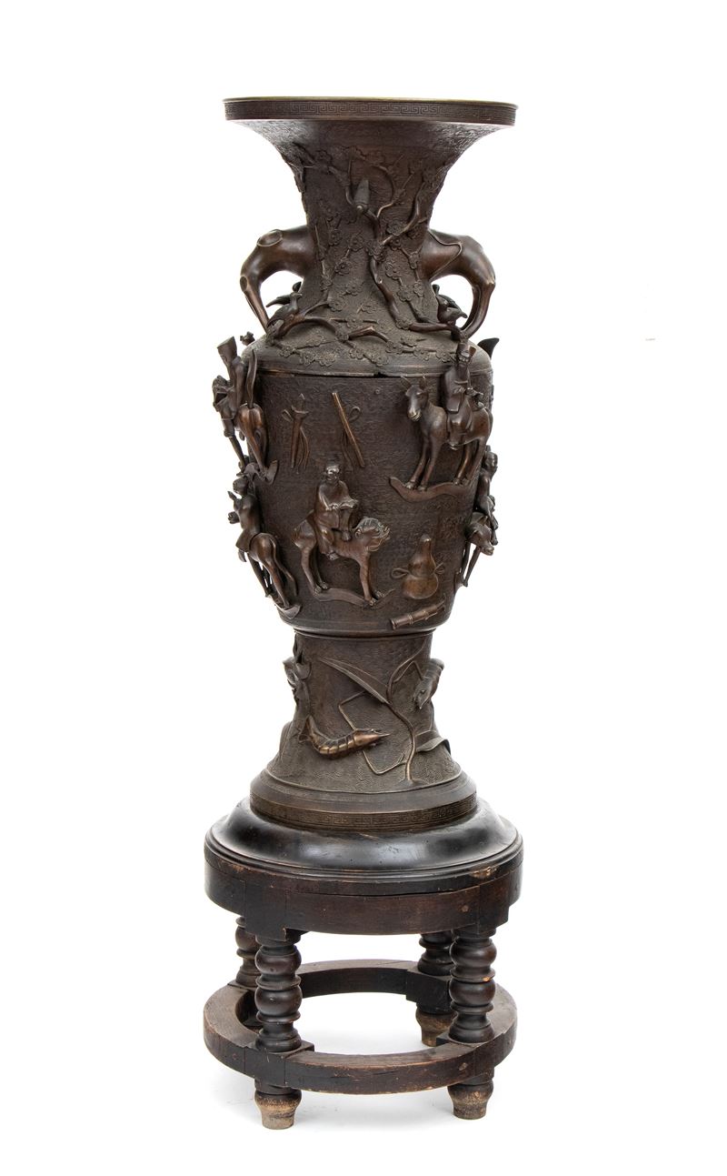 Vaso giapponese in bronzo, Periodo Meiji, 1868-1912