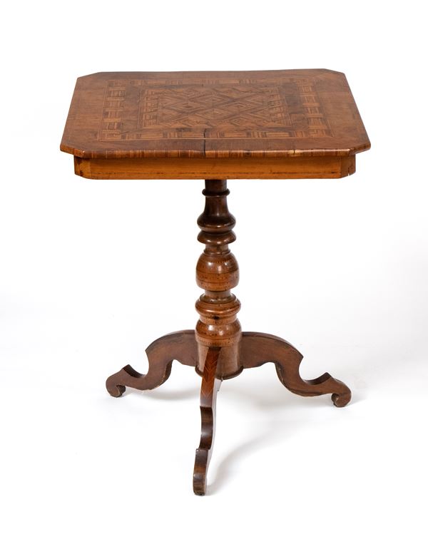  Inlaid Italian table