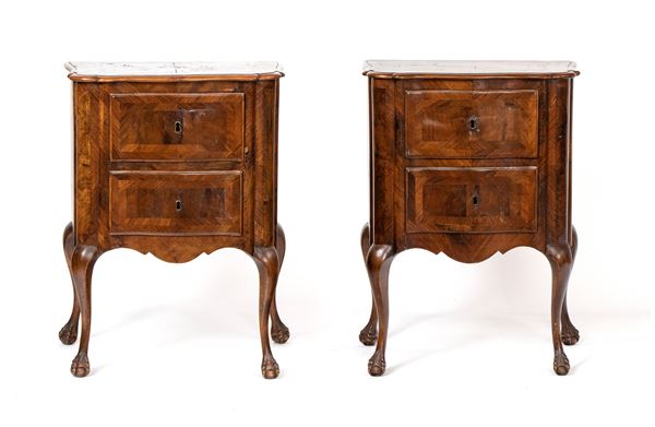  A pair of Italian bedside tables