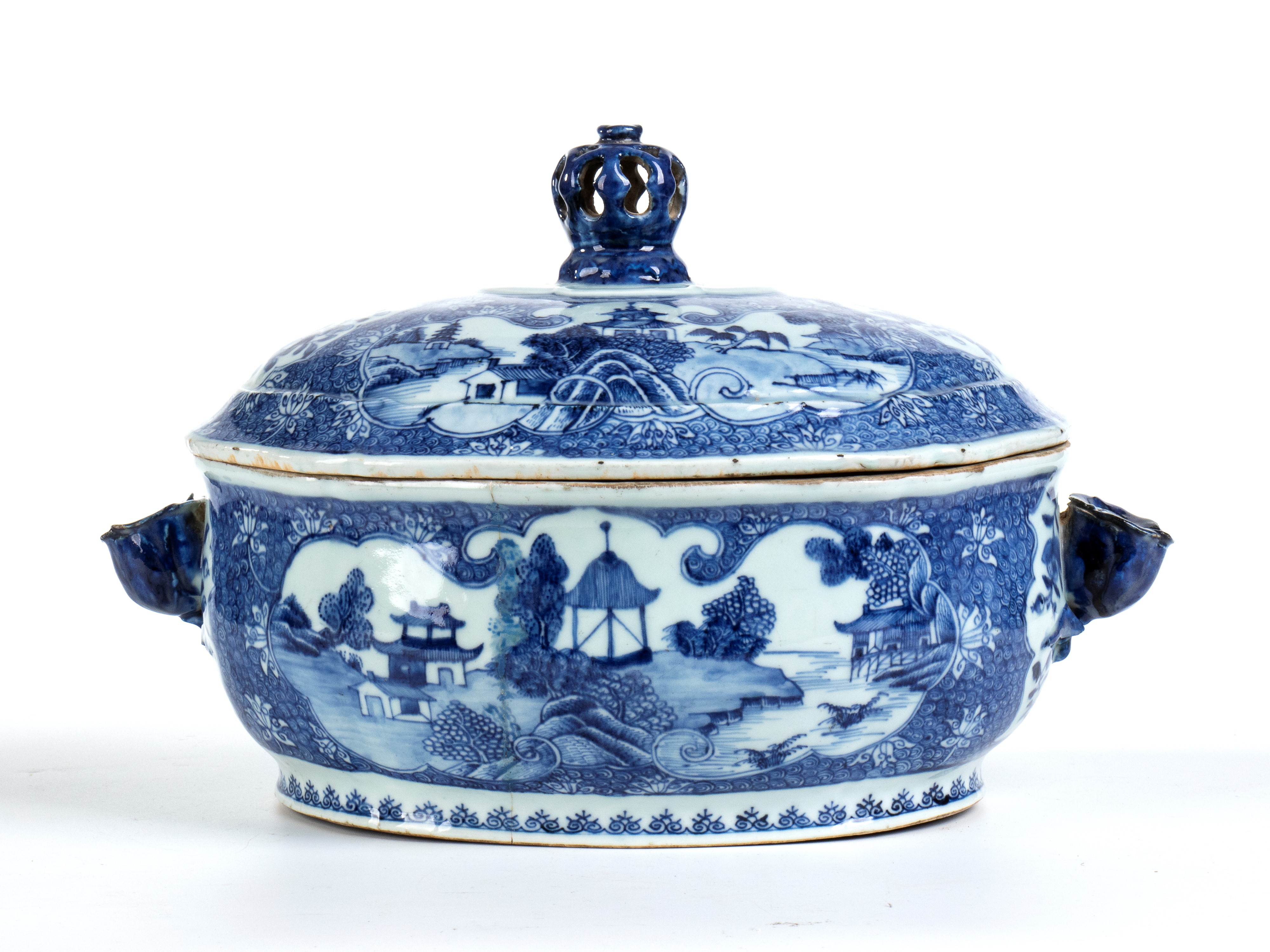 Zuppiera in porcellana con coperchio e piatto da portata