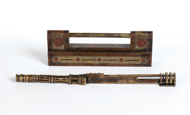 Grande lucchetto in rame in ottone e metallo bianco (phak tong)