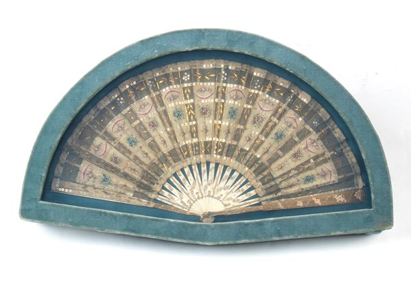 Hand fan