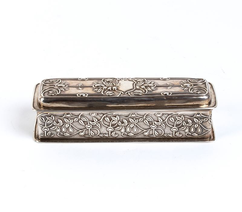 Scatola inglese in argento