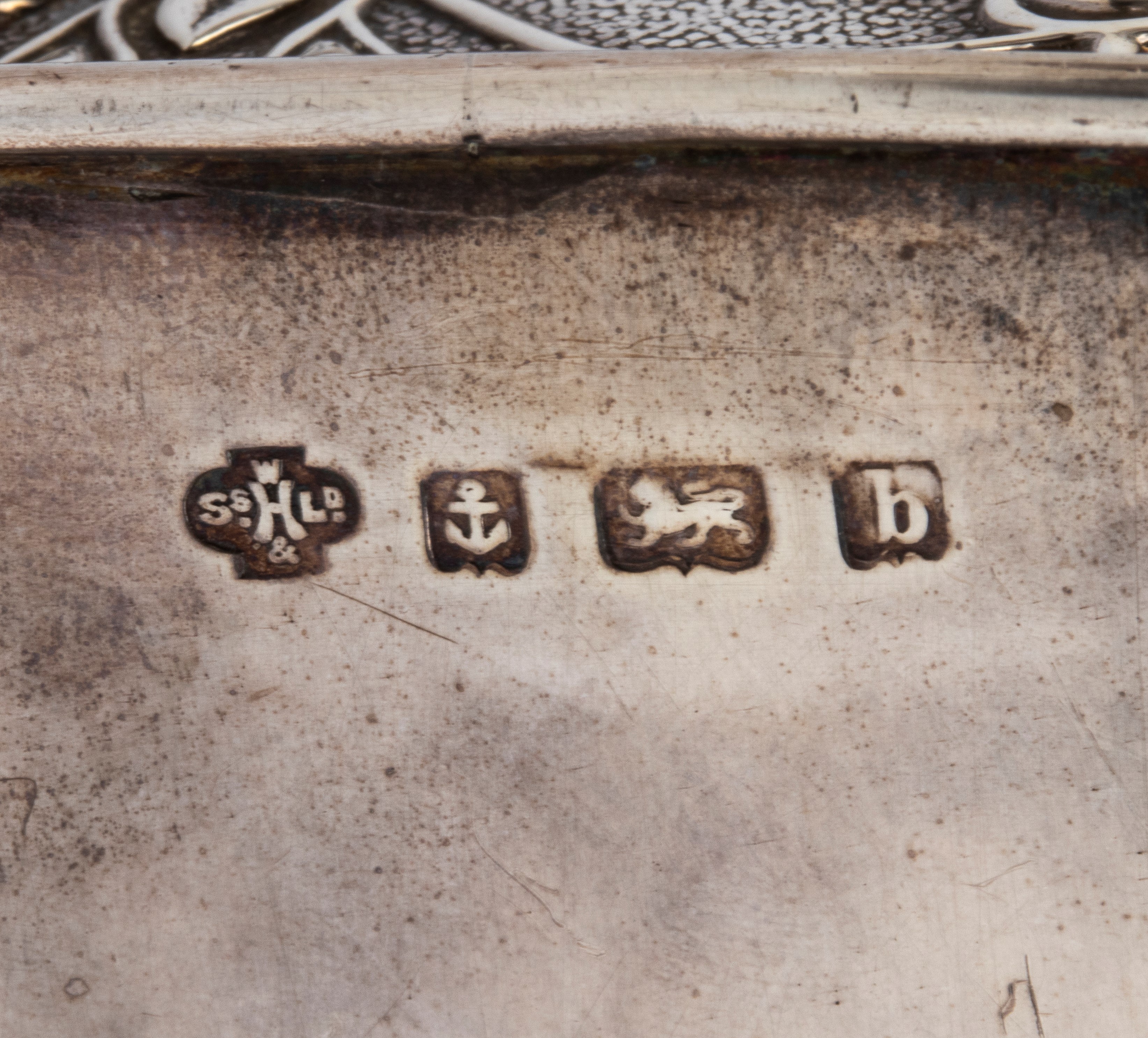 Scatola inglese in argento