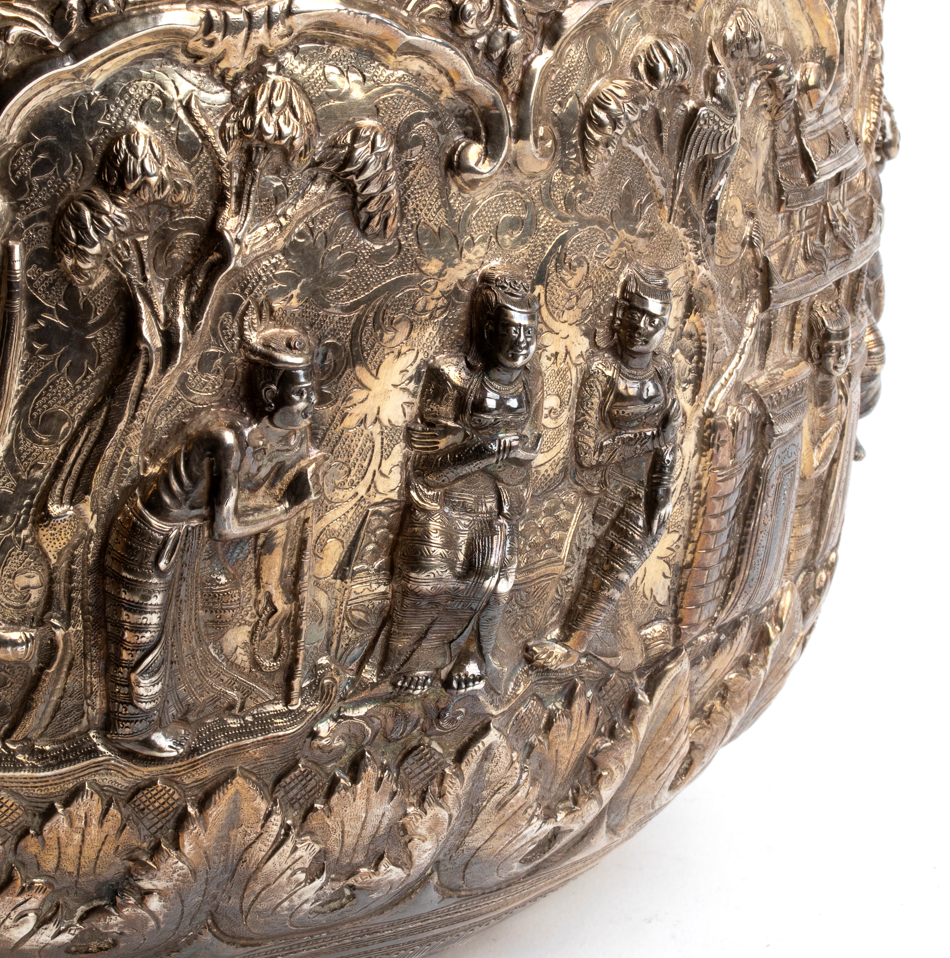 Grande ciotola Thabeik birmana in argento