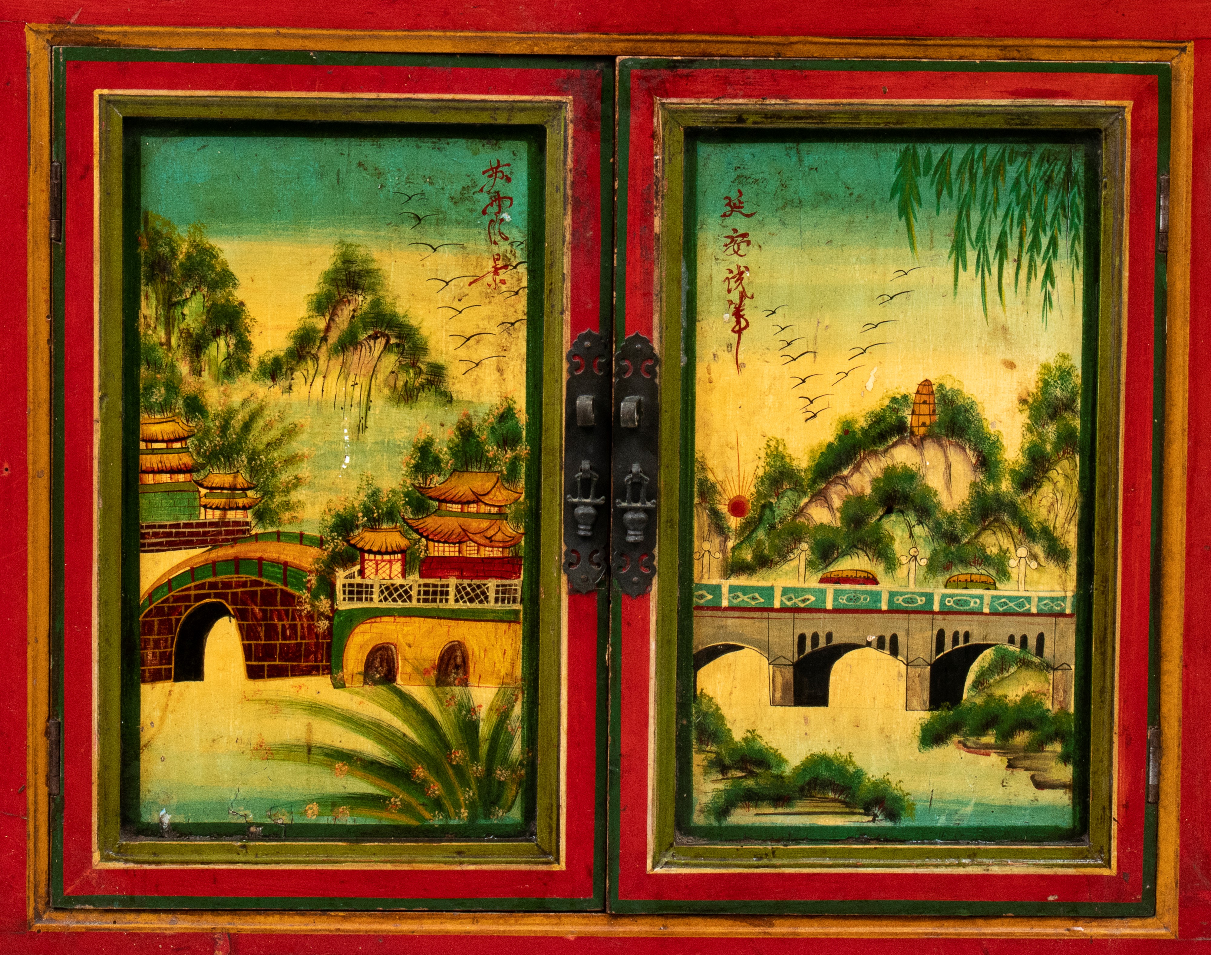 Rara coppia di mobili di design cinesi