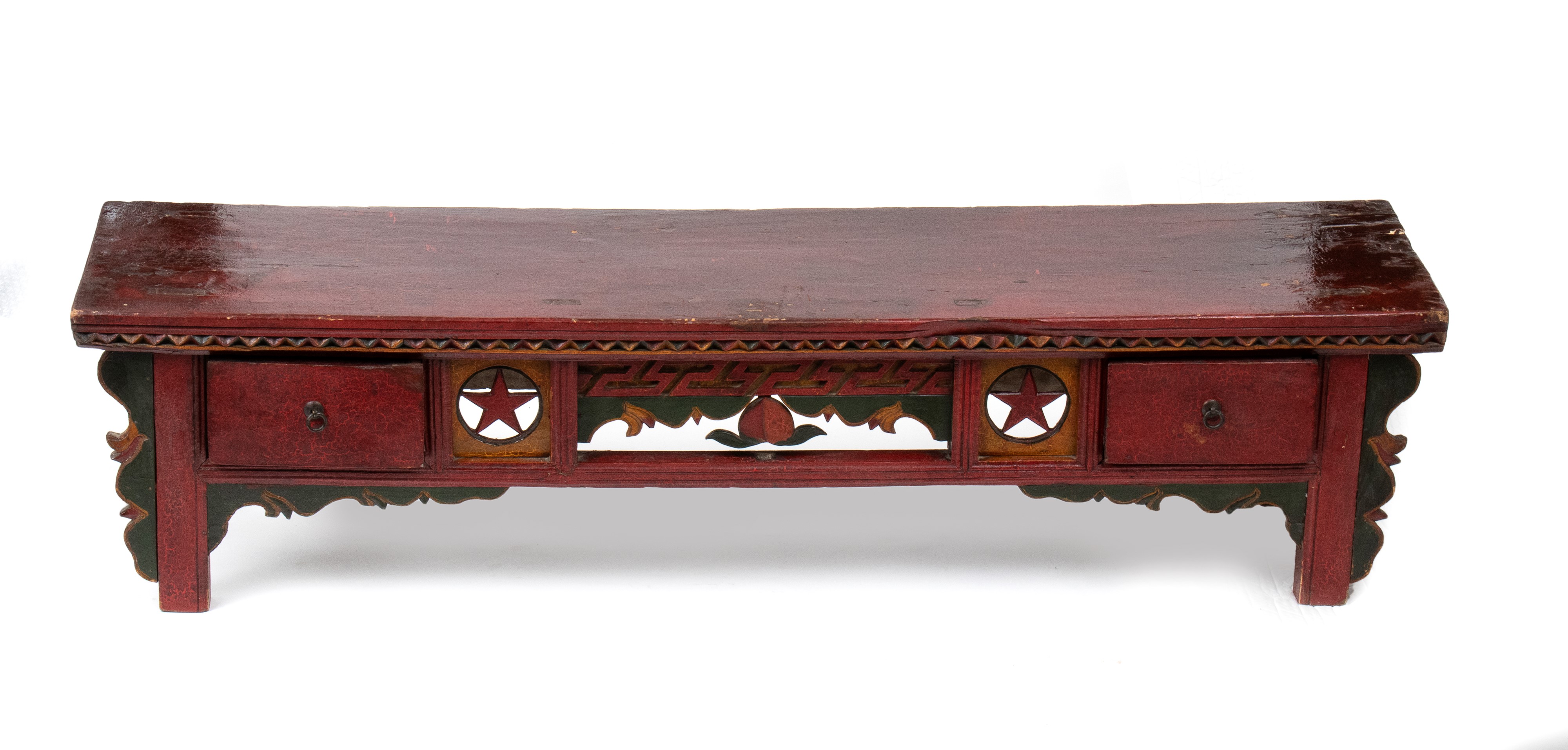 Panchetta intagliata con la stella rossa