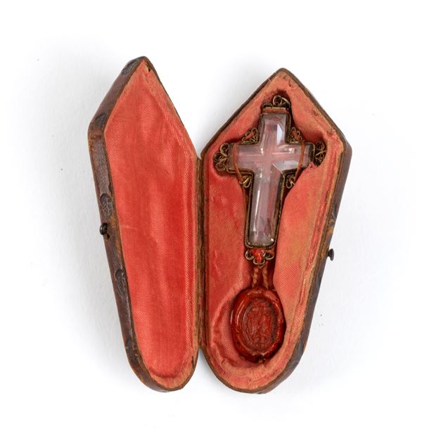 Reliquary cross with case