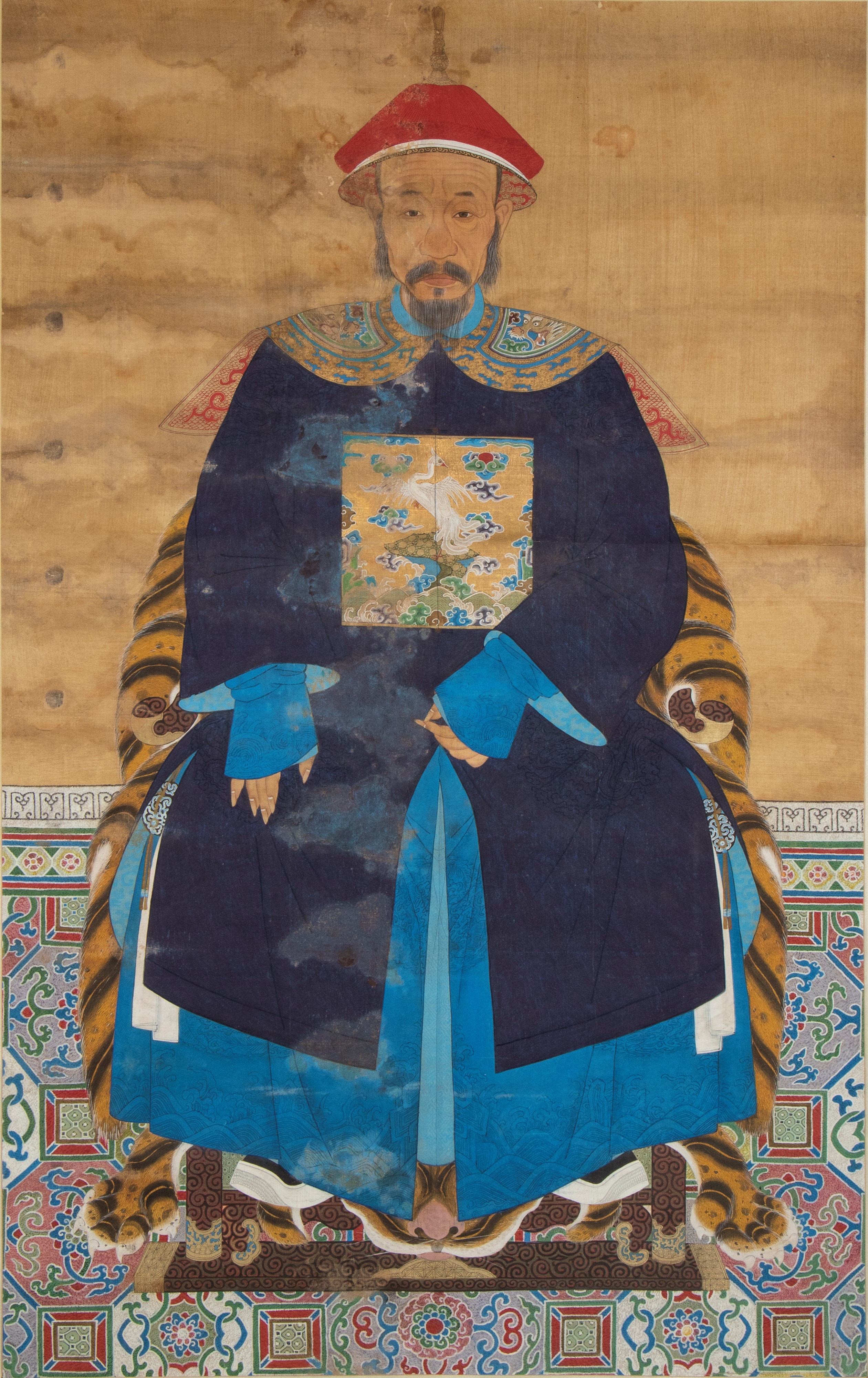 Dipinto su seta di dignitario in trono