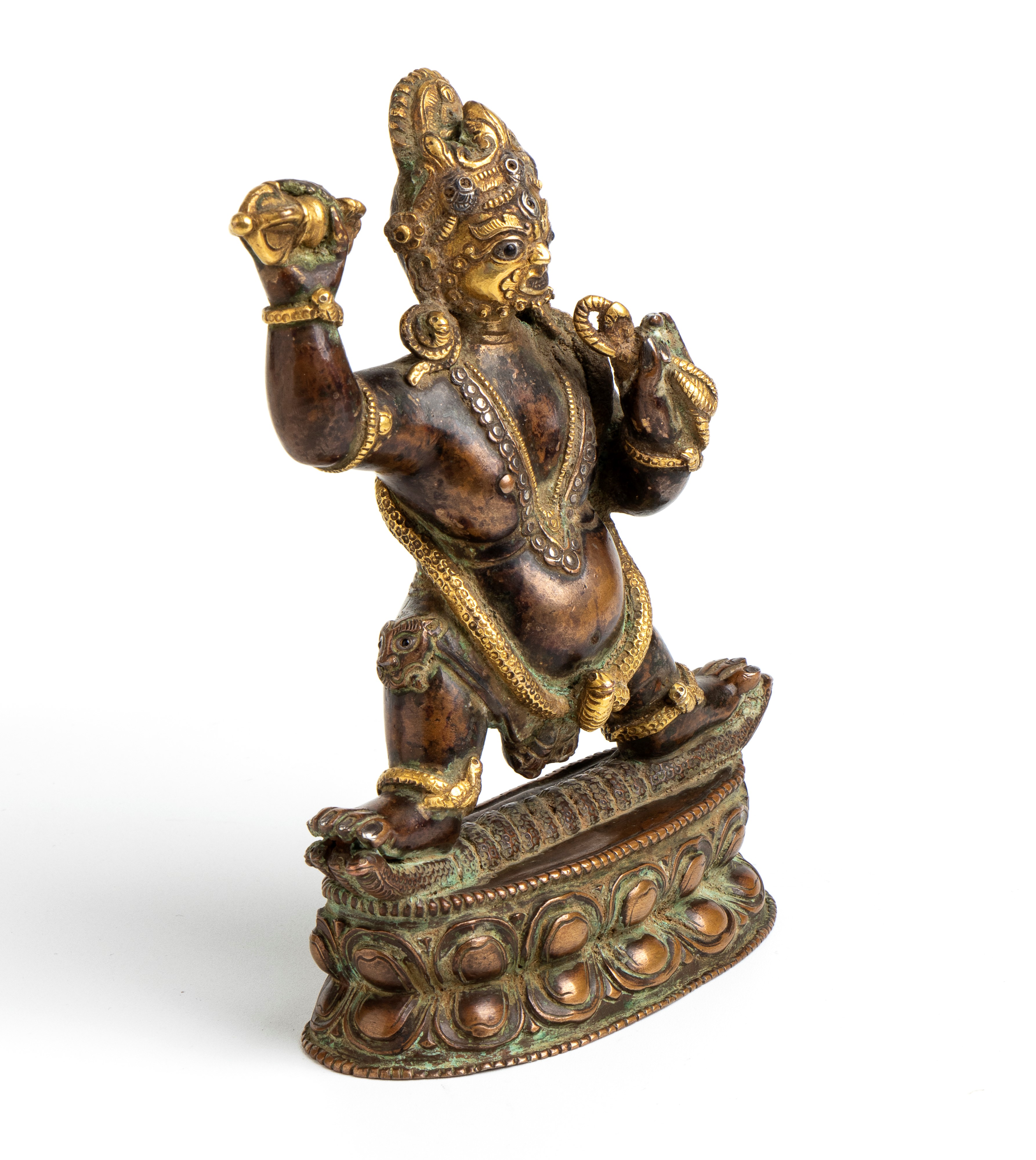 Figura di Nilambara-Vajrapani in bronzo dorato ageminato in argento