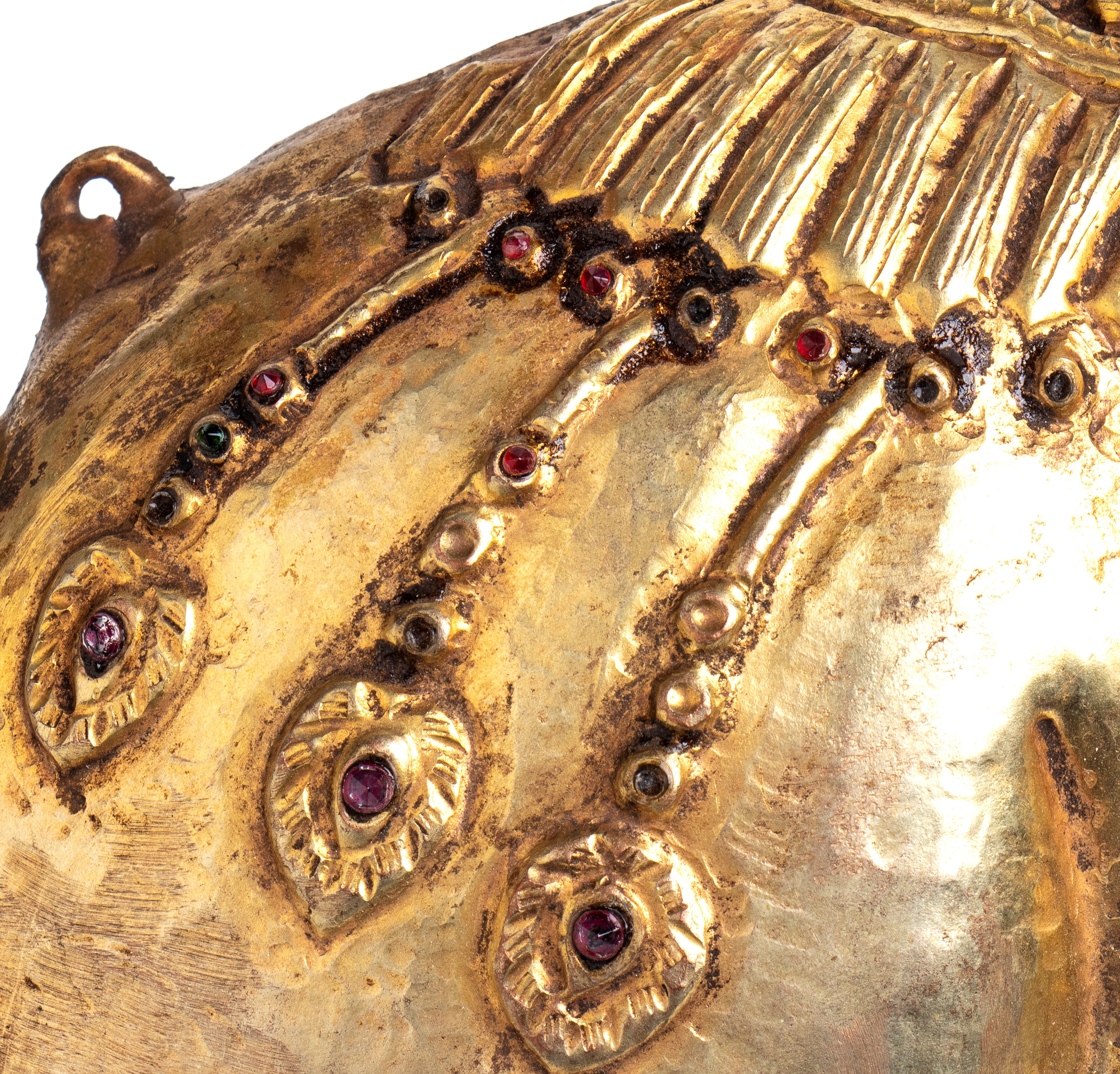 Coppia di elefanti in rame sbalzato repoussé