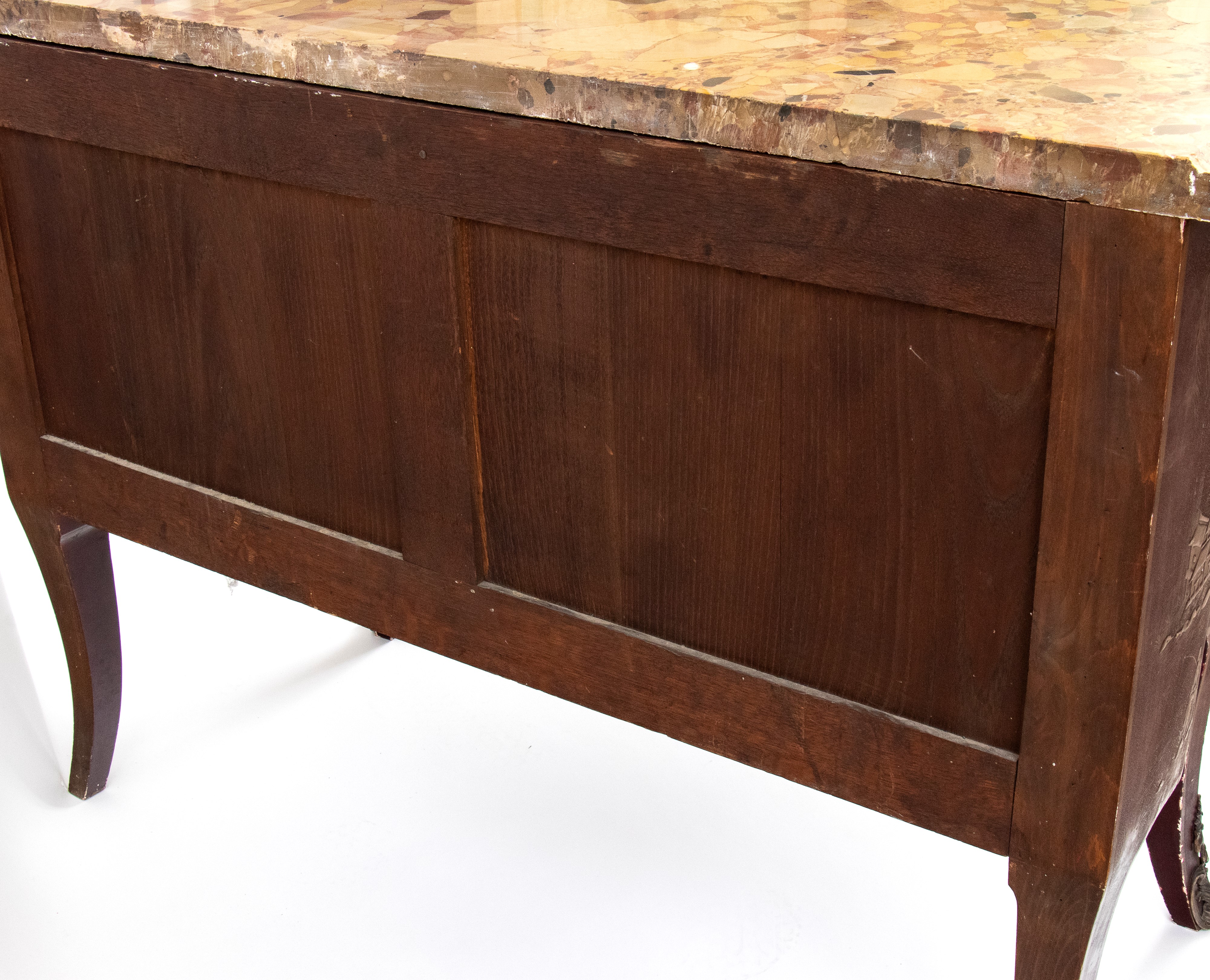 XIX secolo, Comò francese a chinoiserie in stile Luigi XV, laccato ebanizzato con piano in marmo