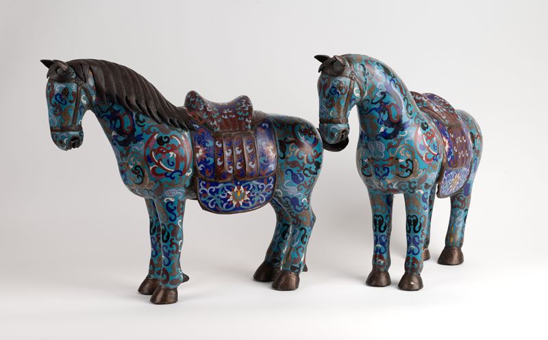 Coppia di cavalli "Jintailan" cloisonné