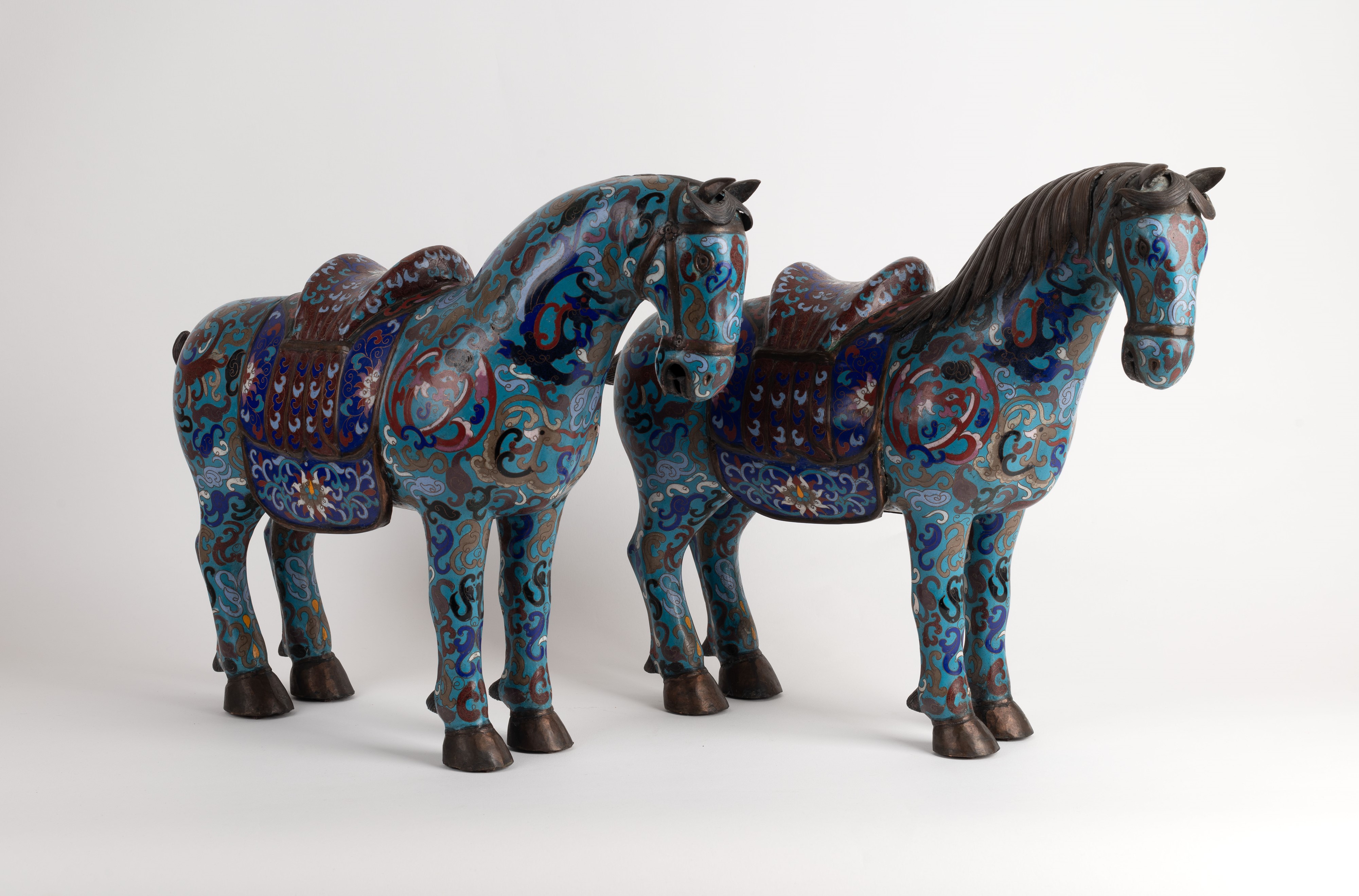 Coppia di cavalli "Jintailan" cloisonné