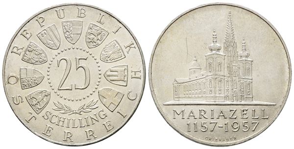 AUSTRIA. 25 scellini 1957 "800 anni della basicilica di Mariazell". KM 2883; Ag; 13gr.