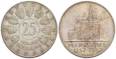 Austria. 25 Scellini 1957 '800 Anni della Basicilica di Mariazell'. Km 2883; Ag; 13gr.