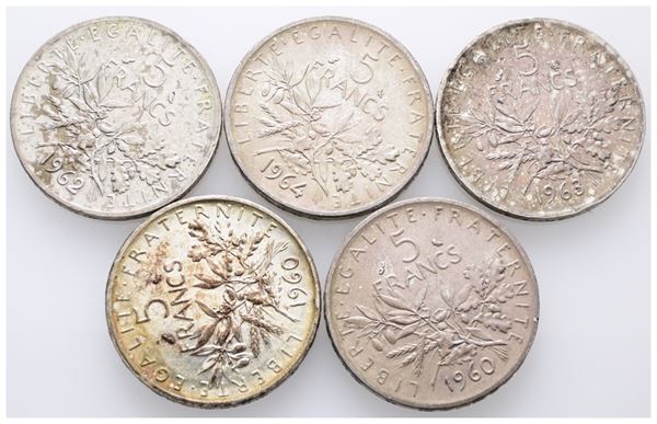 FRANCIA. Lotto di 5 monete. 5 franchi 1960, 1962, 1963, 1963, 1964. Conservazioni varie. Ag.  - Asta MONETE E MEDAGLIE MODERNE, CONI, PUNZONI E RARITÀ MASSONICHE - Bertolami Fine Art - Casa d'Aste