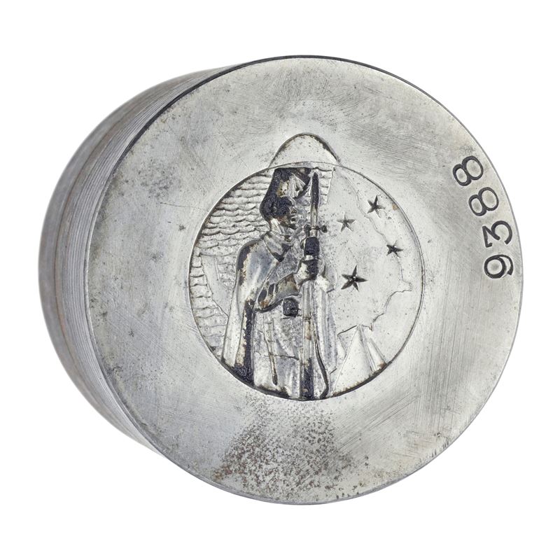 C - a.o.I Milite con Mantello , Fez e Stelle 47 X 39