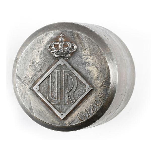 P - MILITARI ROMBO UR CON CORONA  40 X 34