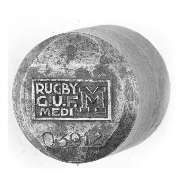 P -  SPORT  RUGBY G.U.F. MEDI M 37 X 30