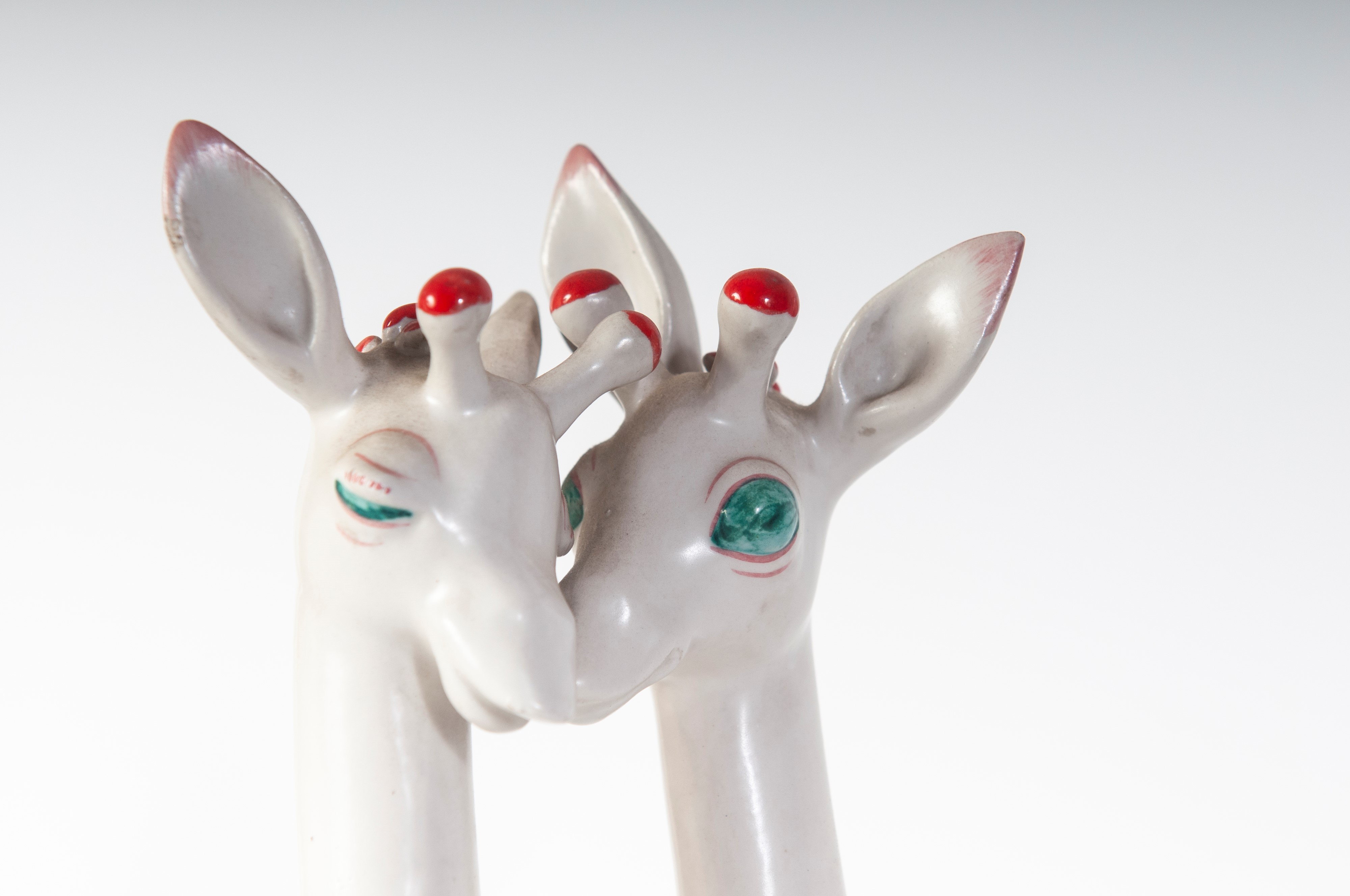 Coppia di giraffe, scultura a tutto tondo