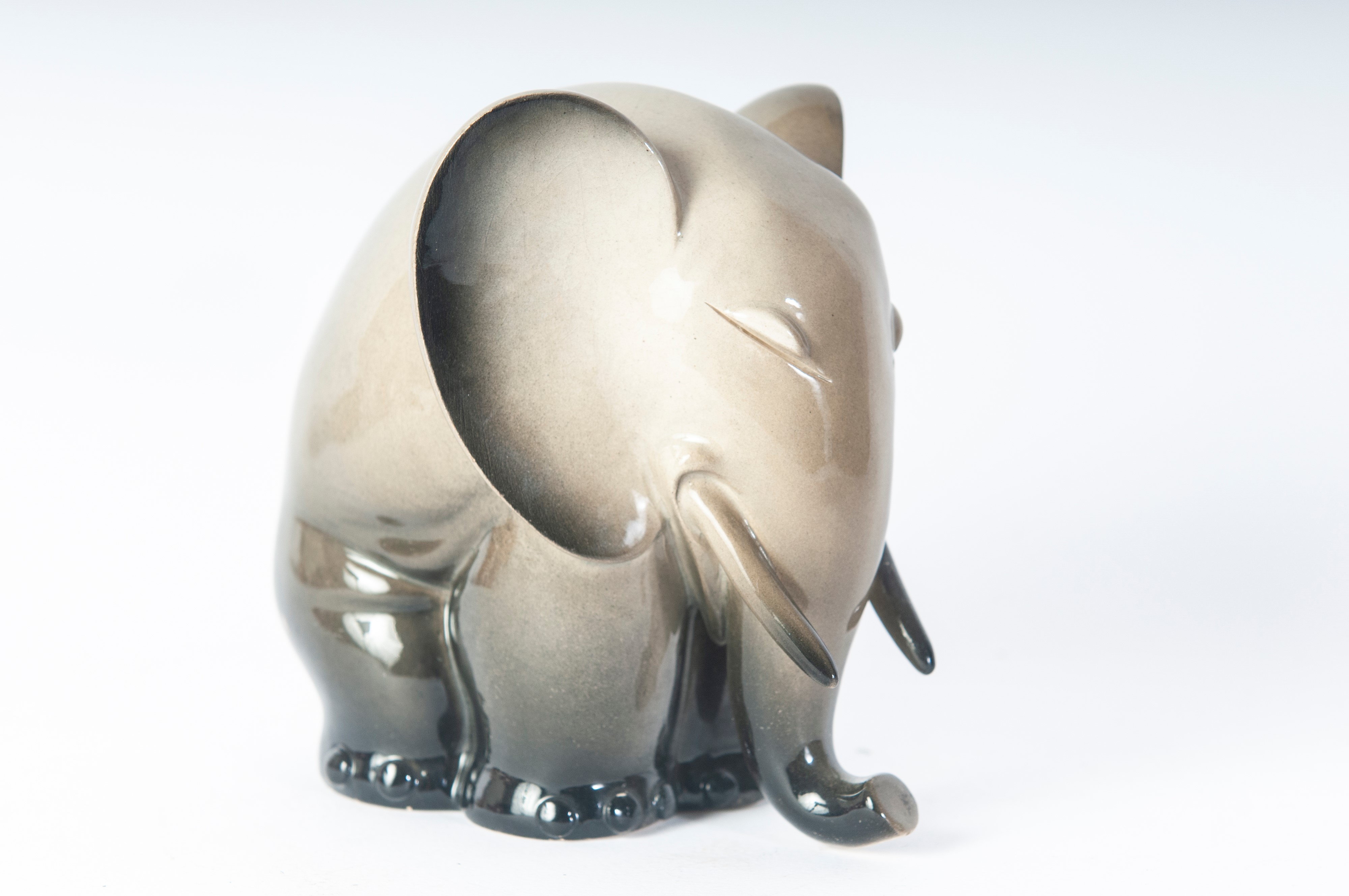 Elefante, scultura a tutto tondo