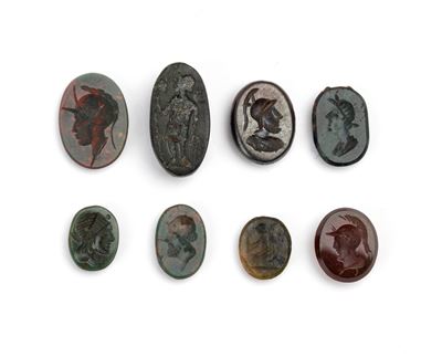 Lotto di 8 intagli in glittica, XVIII-XIX secolo