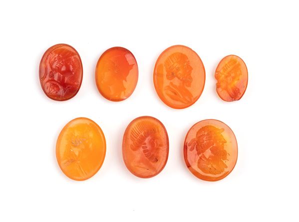 Lot of 7 carvings in carnelian agate