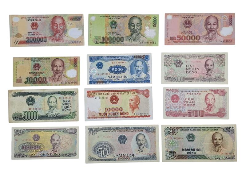 VIETNAM. Lotto di 12 banconote. Date, tagli e conservazioni varie.