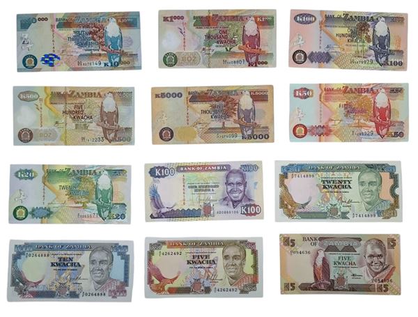 ZAMBIA. Lotto di 12 banconote. Date, tagli e conservazioni varie.