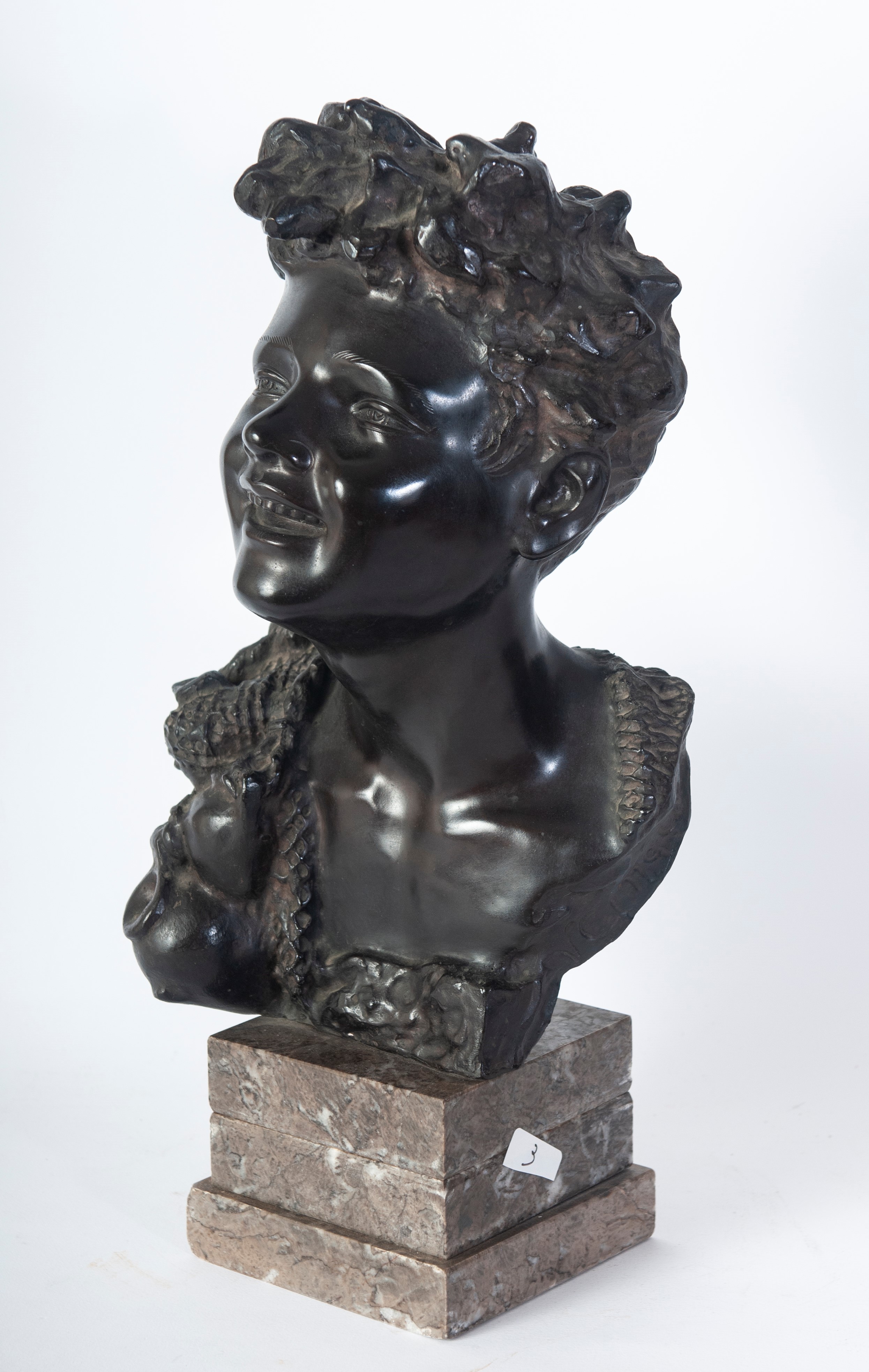 Testa di scugnizzo, scultura a tutto tondo