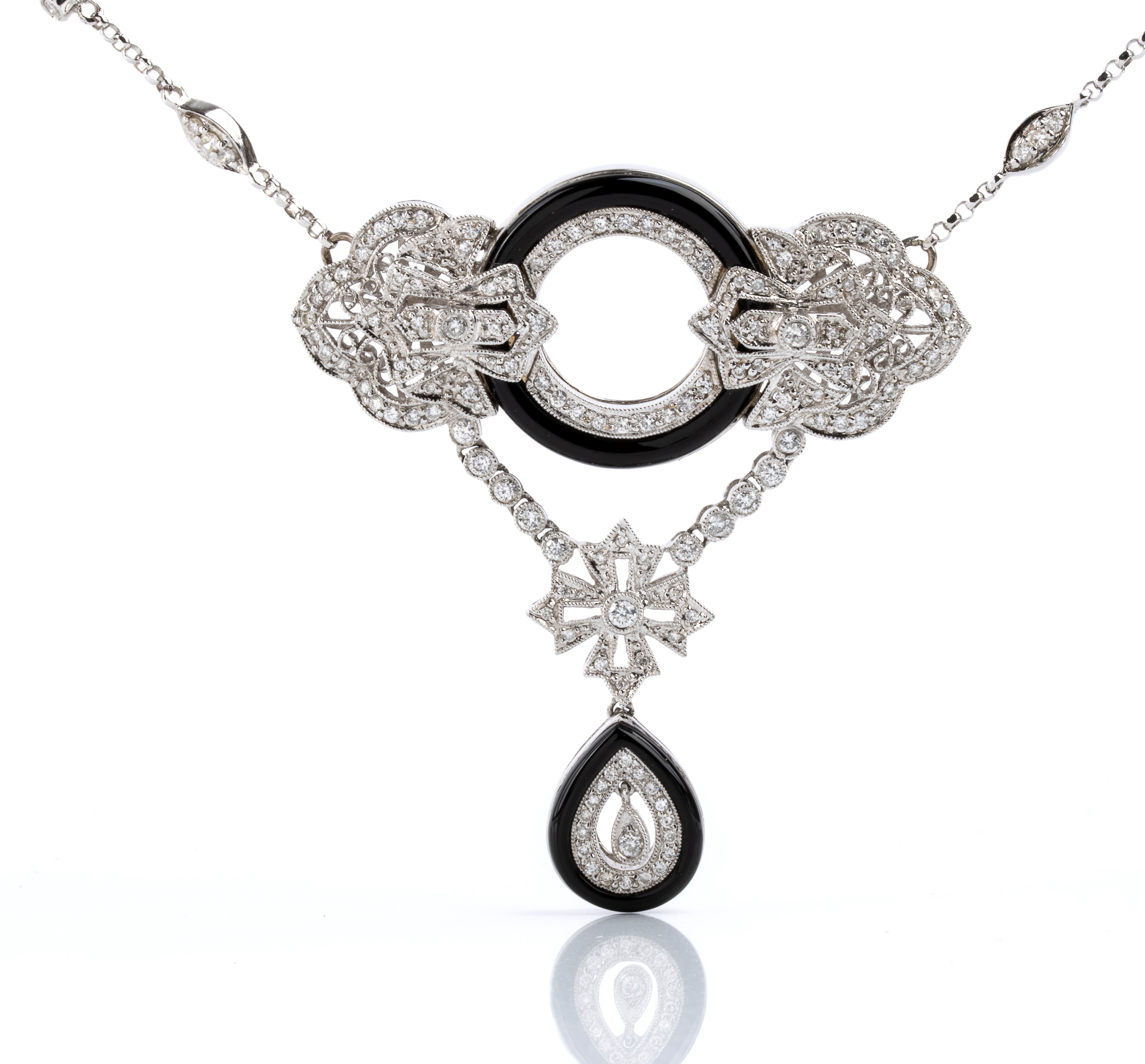 Collier in oro bianco 18k con diamanti e onice