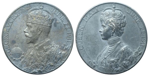 INGHILTERRA. Giorgio V (1910-1936). Medaglia per l'incoronazione del 22 Giugno 1911. Opus Mackennal. 31mm Ag. 12.6gr. In Patina