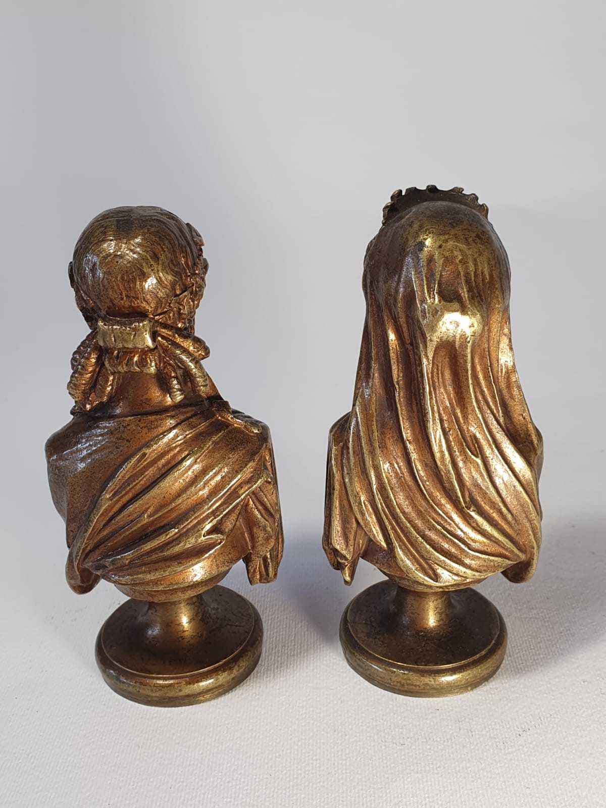 Busti di imperatore e imperatrice