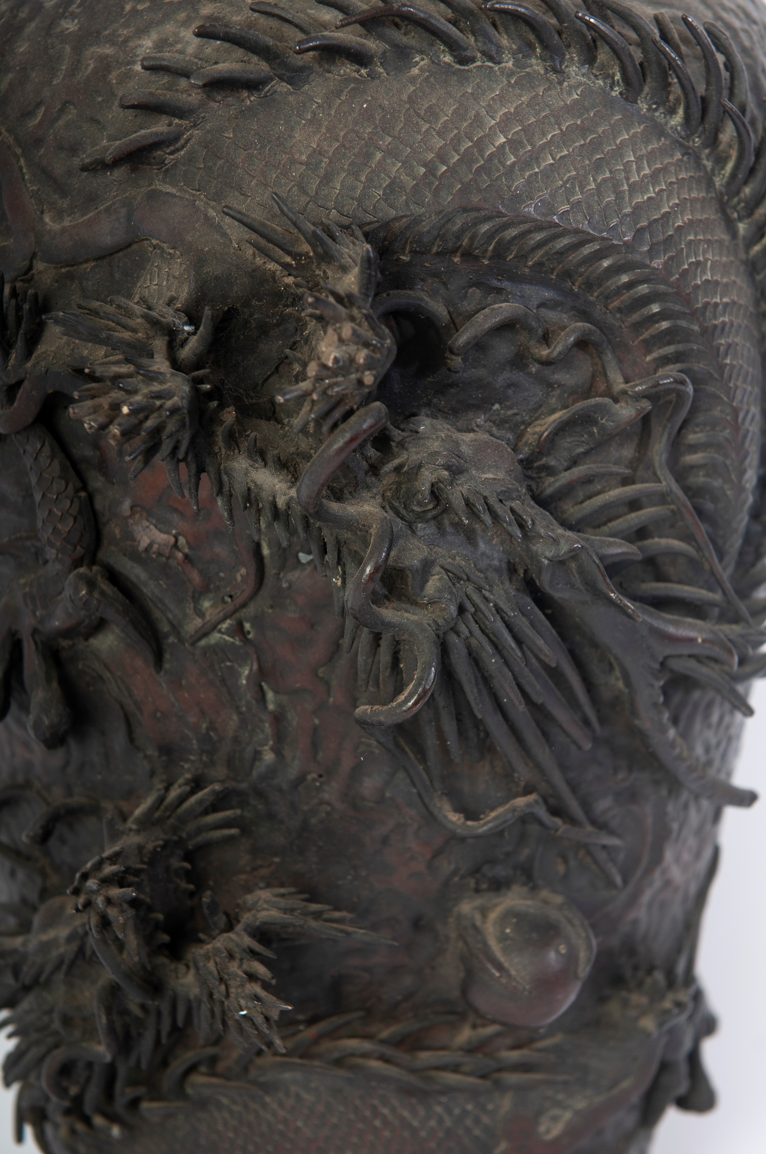 Vaso in bronzo a balaustro