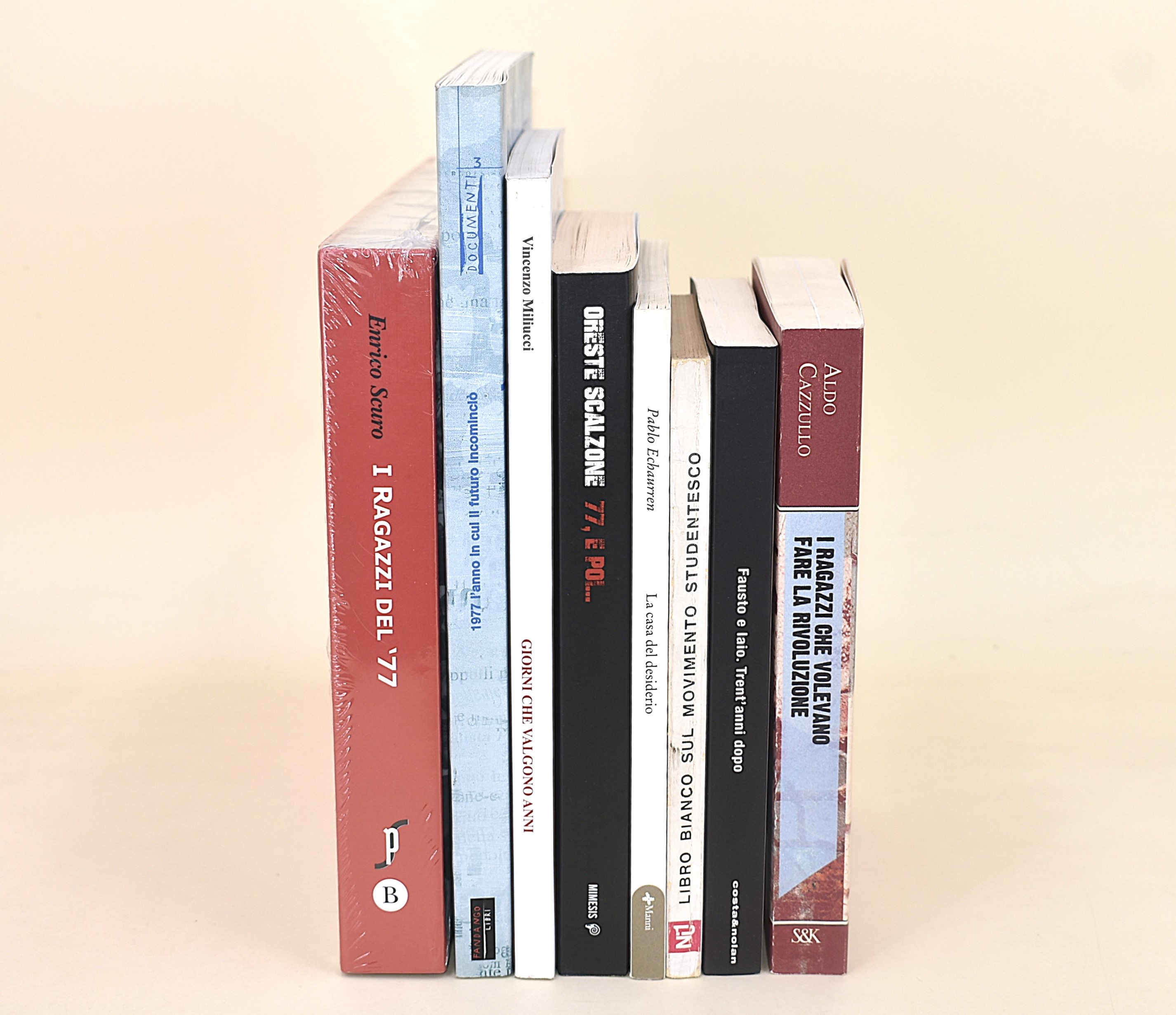Il Movimento Studentesco e il '77 - 8 Volumi in Brossura Editoriale