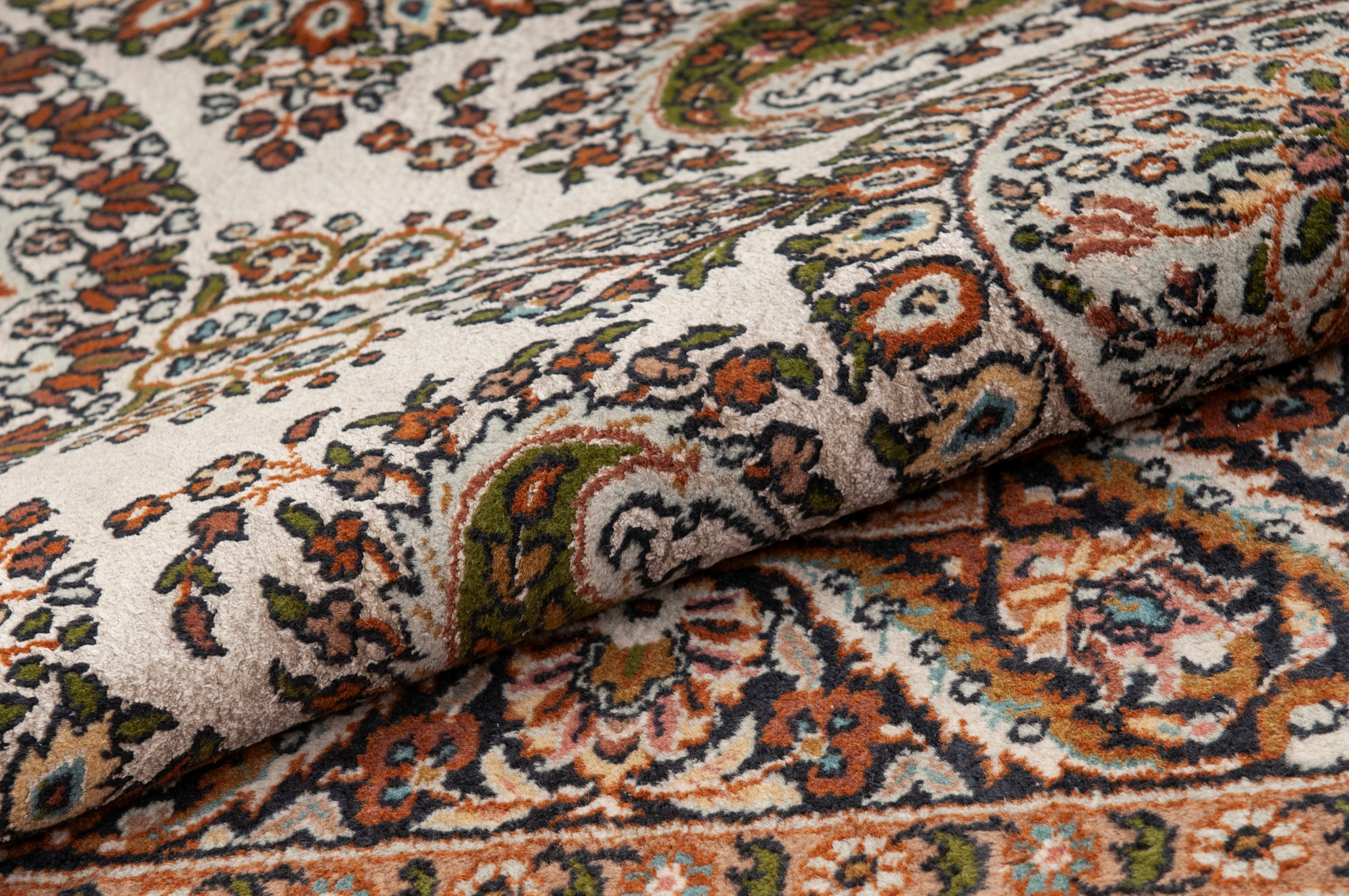 Lotto di sette tappeti :