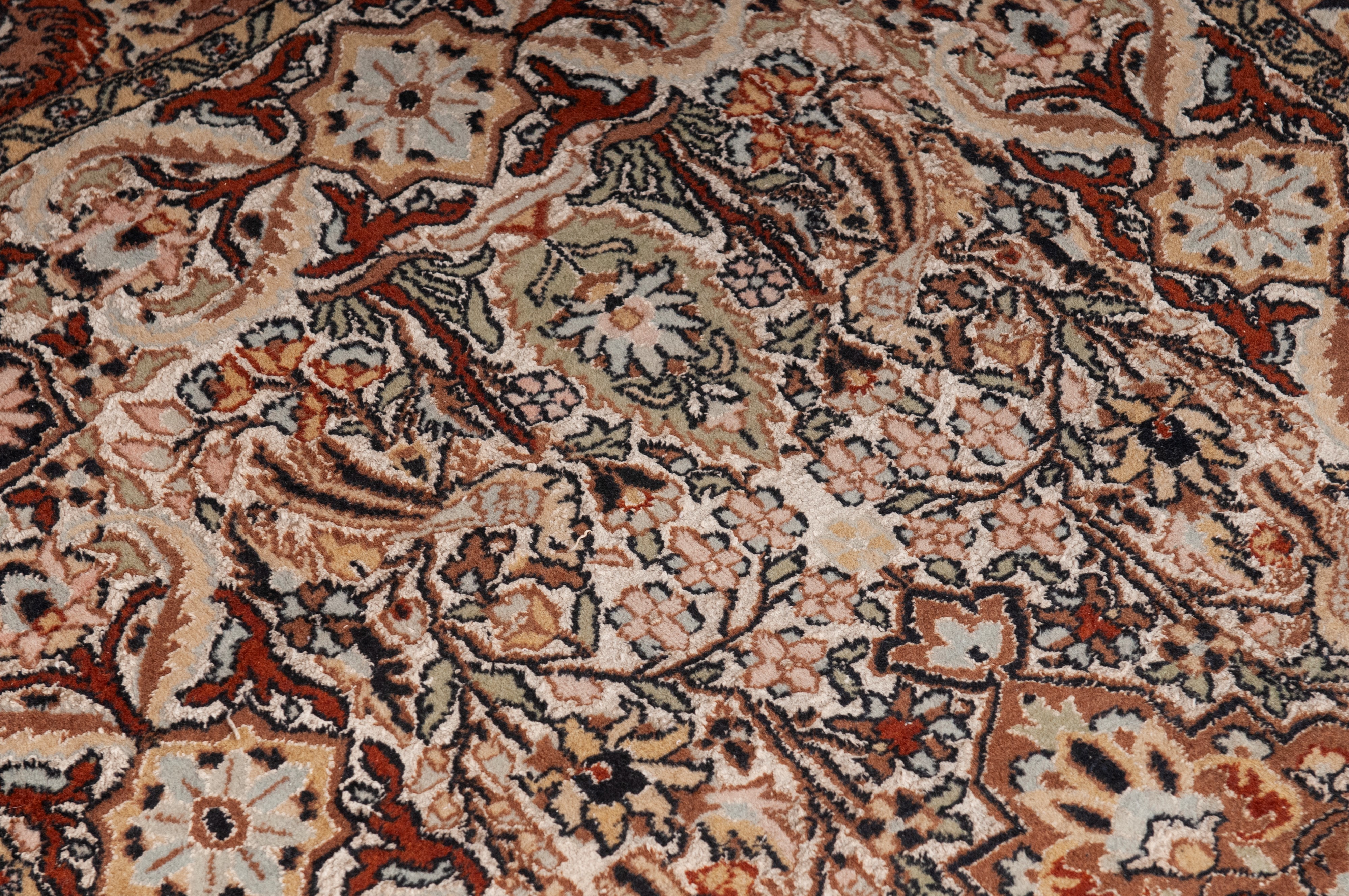 Lotto di sette tappeti :