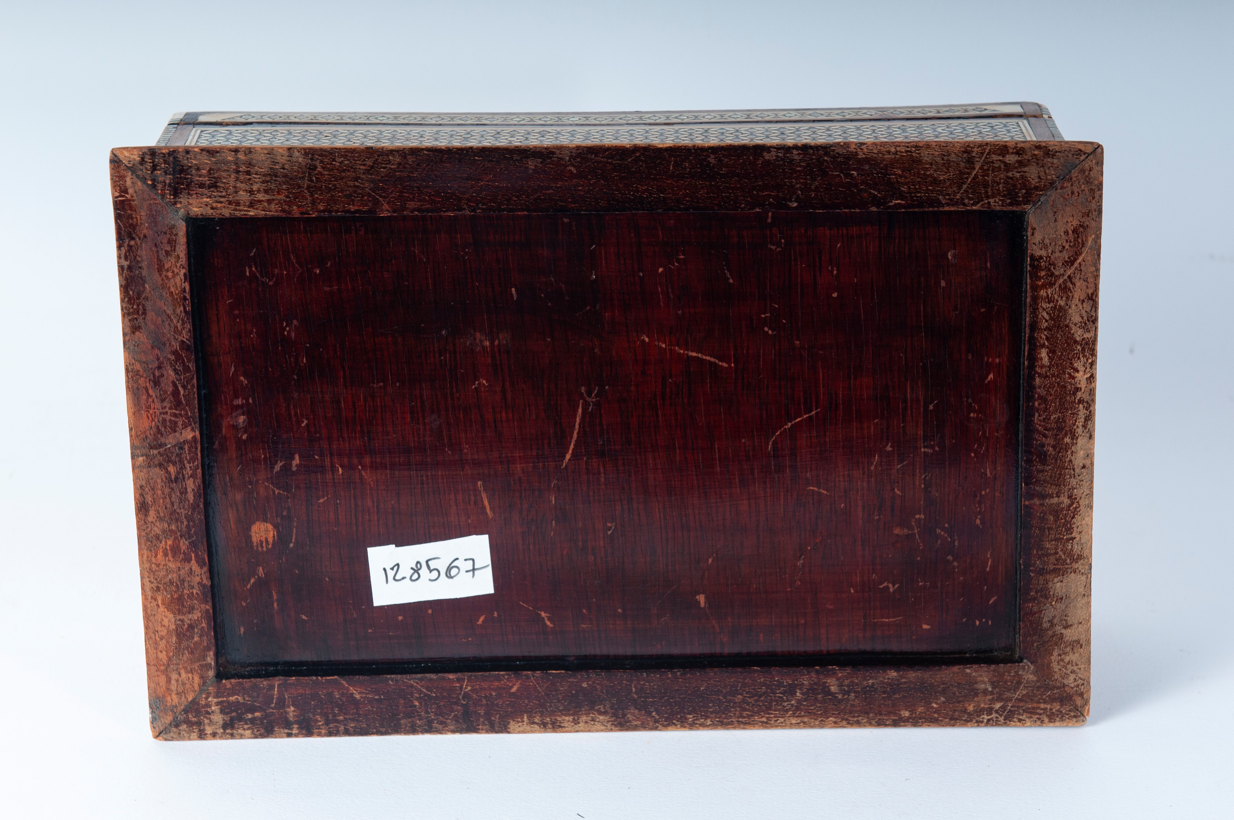 Scatola rettangolare in legno