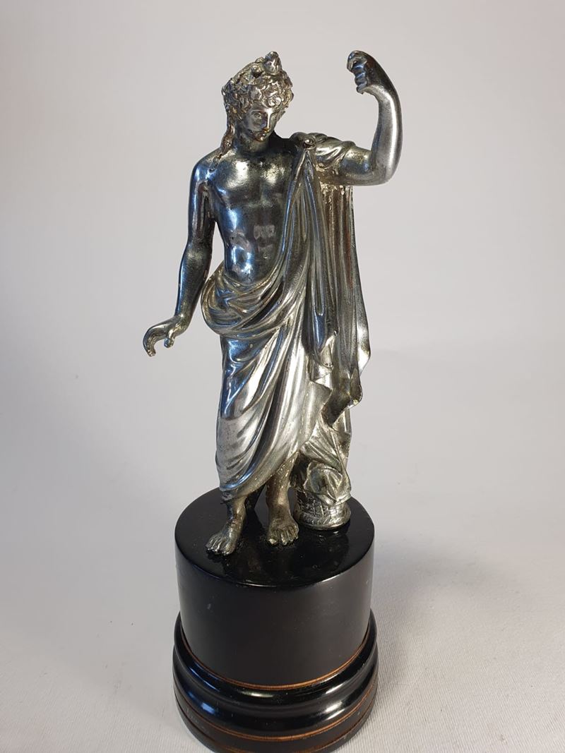 Antinoo, da motivo archeologico