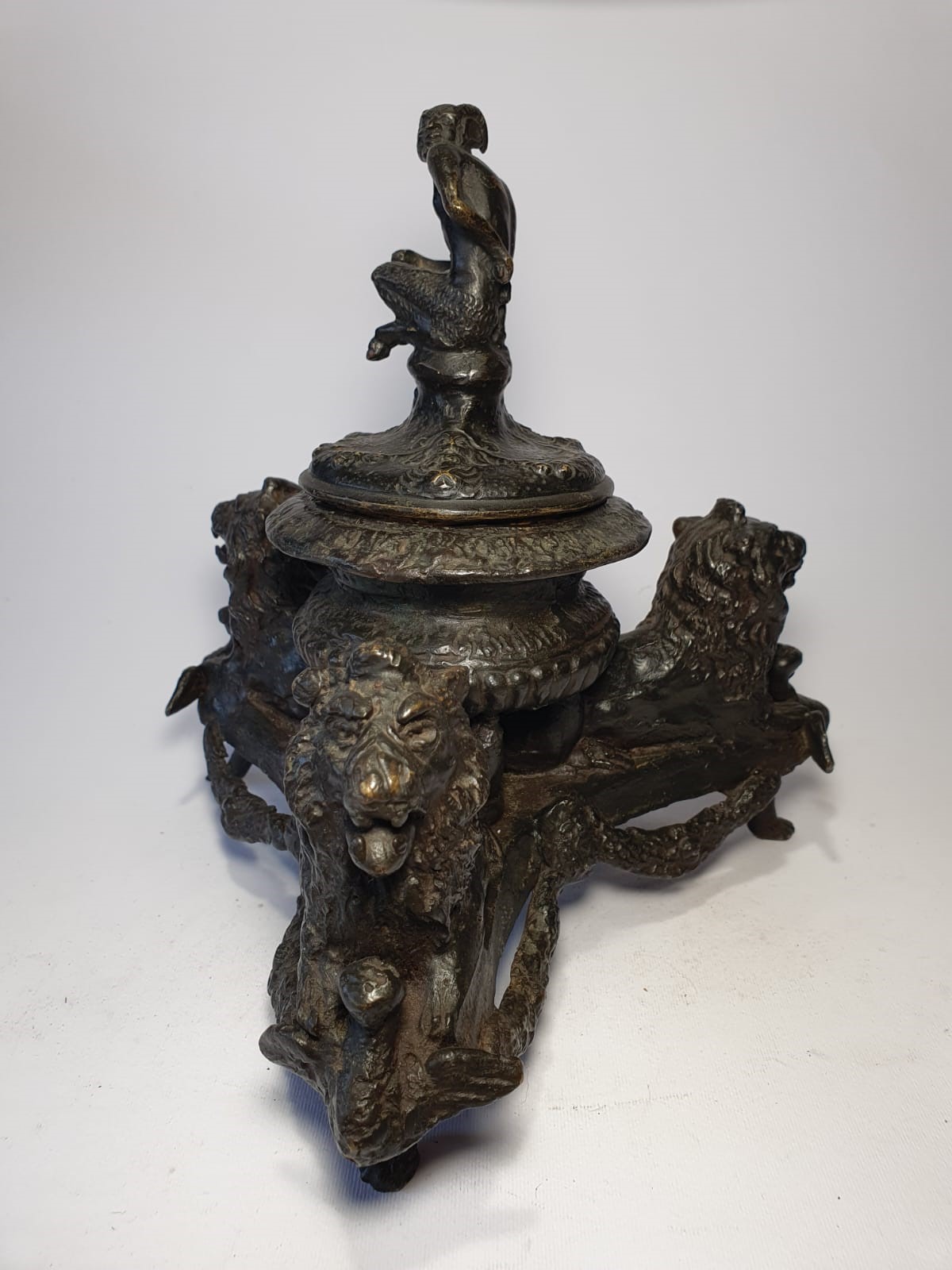 Grande calamaio con satiro