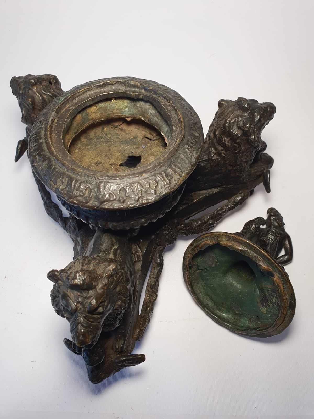 Grande calamaio con satiro